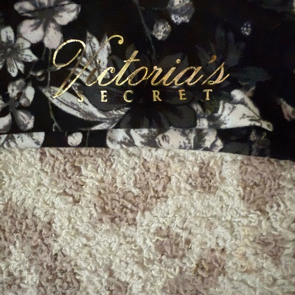 VS Floral Bralette - Picture 3 of 4